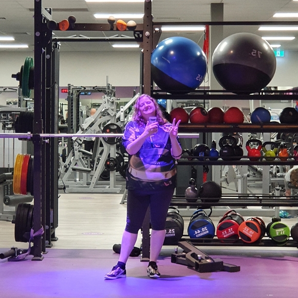 Meet your Posher, Amanda - Picture 6 of 14